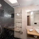 Hotell Fibula & Wellness - Adults Only Pécs