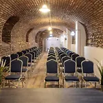 Fibula & Wellness - Adults Only 4* Pecs