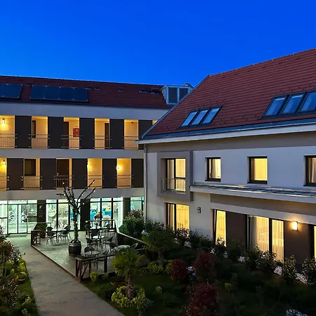 Fibula & Wellness - Adults Only Pécs