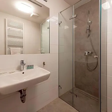 Hotel Fibula & Wellness - Adults Only Pécs