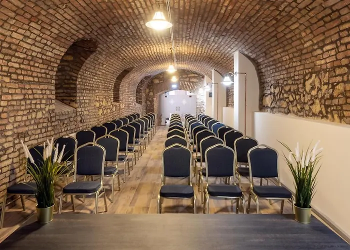 Fibula & Wellness - Adults Only 4* Pécs