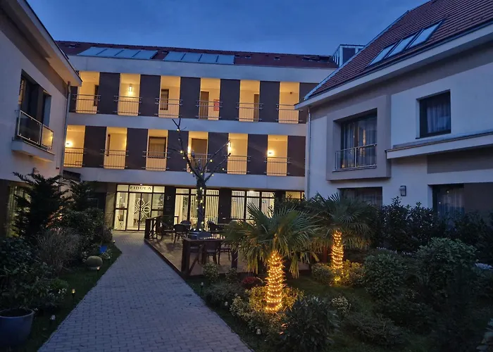 Otel Fibula & Wellness - Adults Only Peçuy